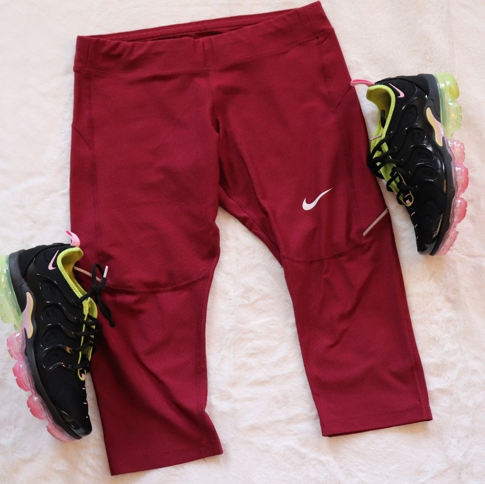 Nike running crop legging L  F21